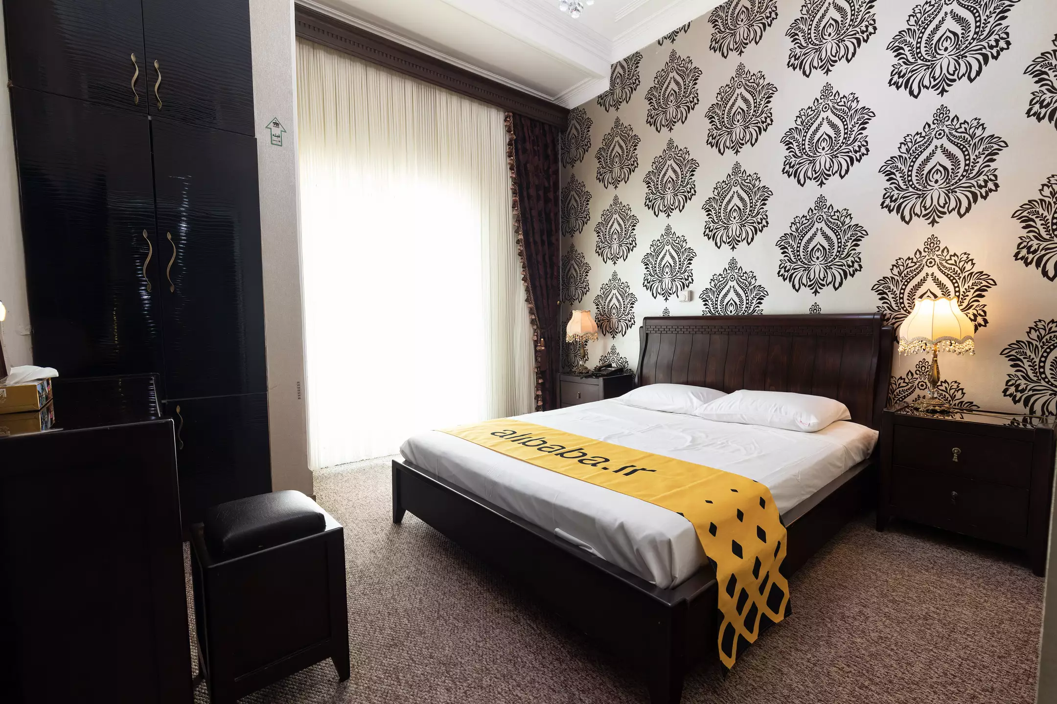 هتل ارم تهران